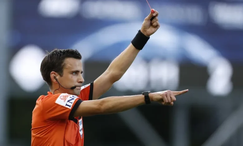 Dit zijn de scheidsrechters voor speeldag 14: Anderlecht-Club Brugge krijgt Champions League-ref