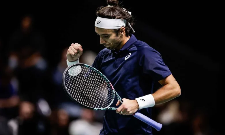 Djokovic and Musetti reach semi-finals in Athens