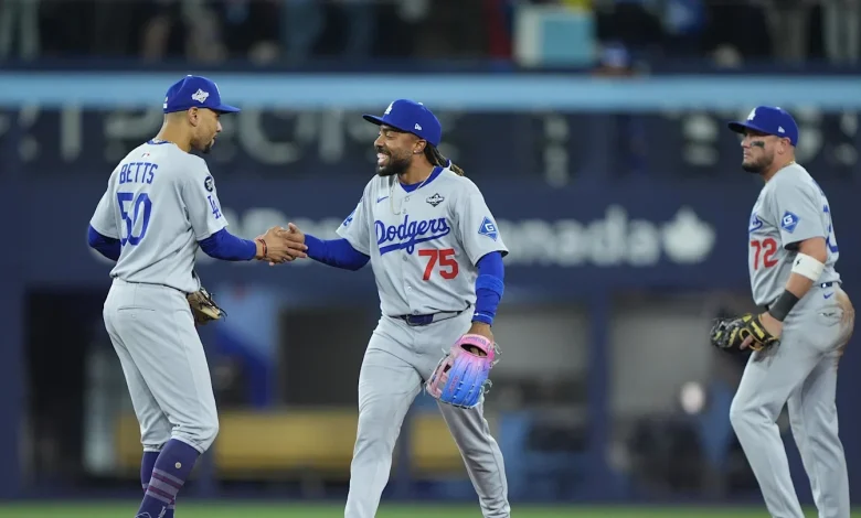 Dodgers Lose World Series Winning Outfielder to NL West Rival