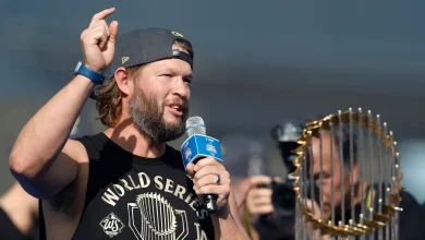 Dodgers made one last effort to keep Clayton Kershaw around but he declined