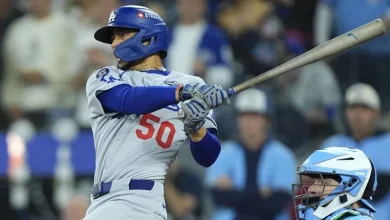 Dodgers take an early 3-1 lead as Toronto aims to clinch a World Series title in Game 6