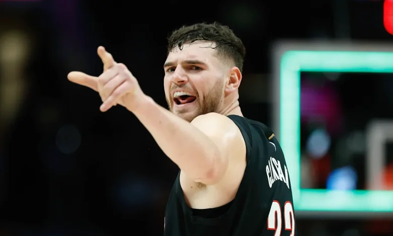 Donovan Clingan finally vindicating Blazers' Deandre Ayton decision