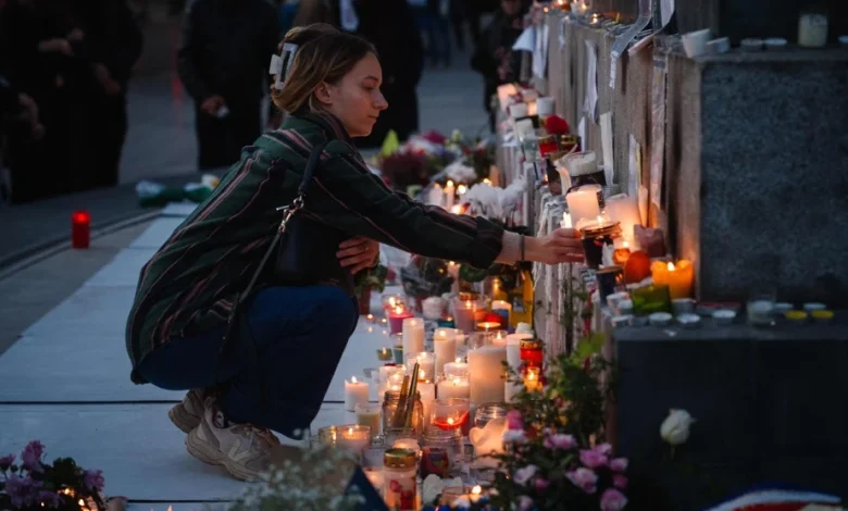 Dossier | 10 ans des attentats du 13-Novembre | Un trou dans les cœurs (2 articles)