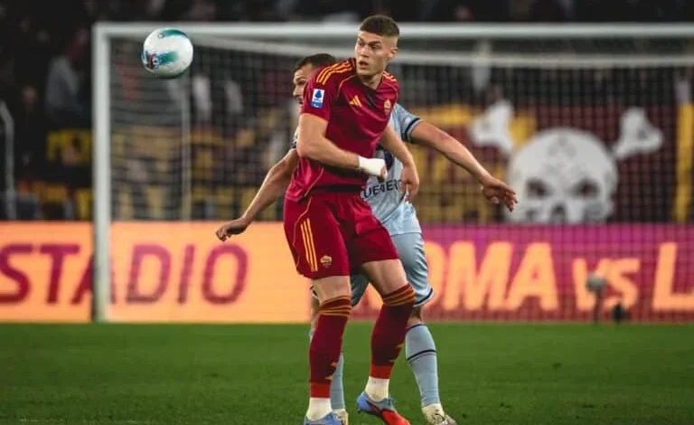 Dovbyk suffers hip injury in Roma’s win over Udinese