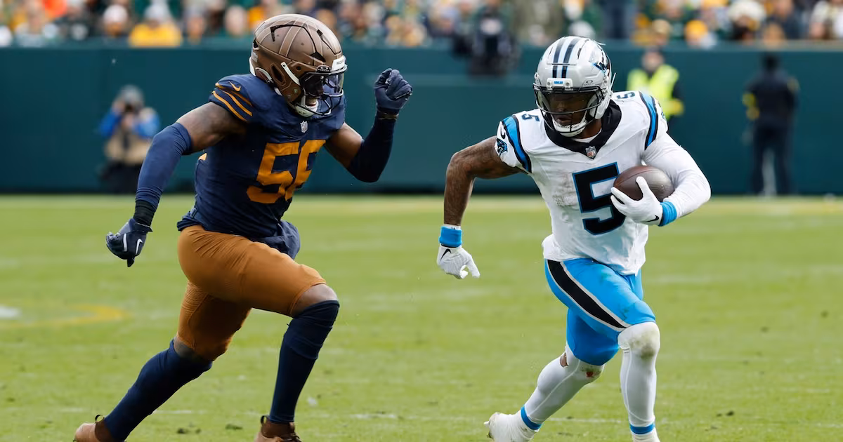 Dowdle’s big day and Fitzgerald’s big kick give Panthers win over Packers