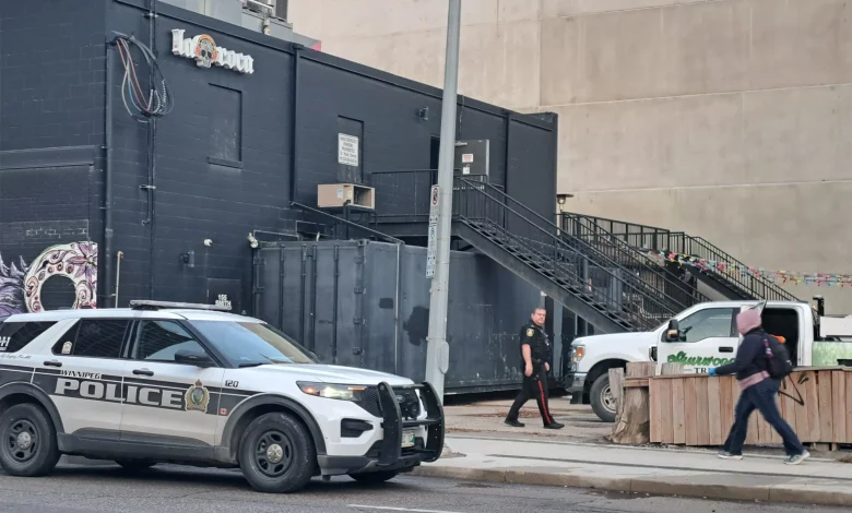 Downtown restaurant damaged by fire Friday morning