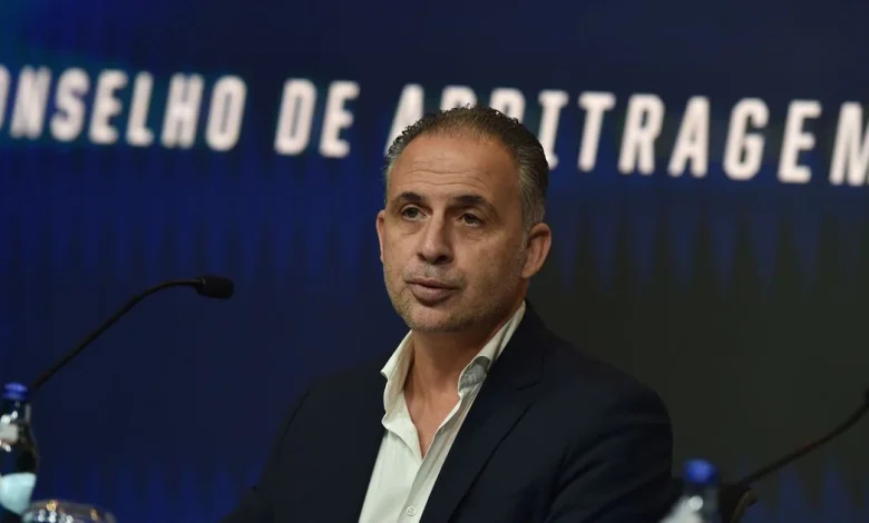 Duarte Gomes responde a Rui Costa