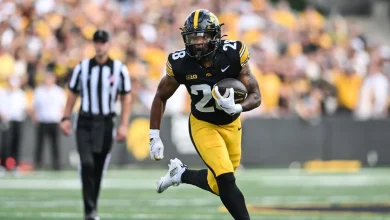 Ducks, Hawkeyes, trench football: Why you should bet the under on Oregon-Iowa