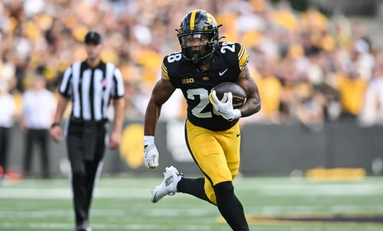 Ducks, Hawkeyes, trench football: Why you should bet the under on Oregon-Iowa