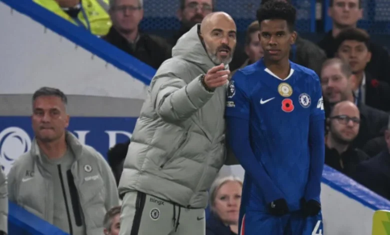 É muita pressão falar de Cristiano Ronaldo e Messi. Eles têm de se divertir