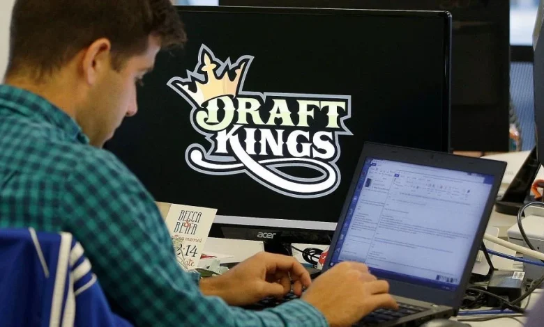 ESPN names DraftKings official odds provider