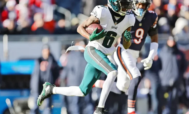 Eagles-Bears Final Injury Report: DeVonta Smith will play