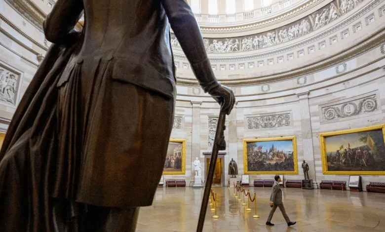 Editorial - Bloomberg Opinion: Washington ignores a looming fiscal emergency