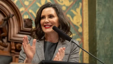 Editorial: State should put end to political slush funds