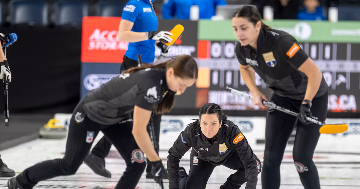 Einarson remains perfect at Canadian Olympic curling trials, Homan in striking distance