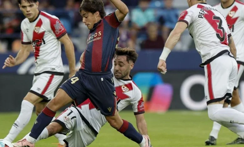 El Levante busca su primer triunfo en el Ciutat de València