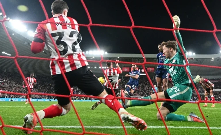 El Líder Arsenal Vuelve Manos A La Obra En Un Derbi Contra El Tottenham