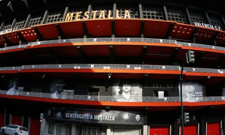 El hito que Mestalla no ha permitido y que ya ha pasado en todos los derbis de España