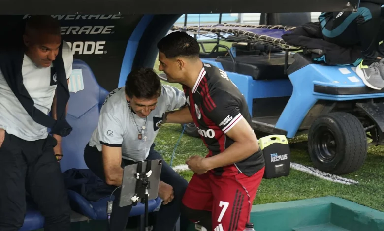 "El que no salta es un traidor": atronador reproche del Cilindro a Maxi Salas