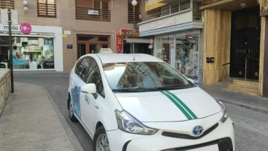 El taxi de Alicante convoca una huelga este martes por la «expansión» de las VTC