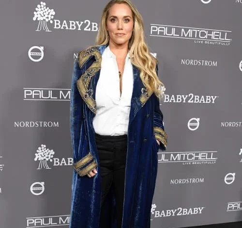 Elizabeth Berkley felt 'locked out' after Showgirls flop