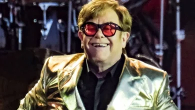 Elton John halts live show for emotional tribute as he says ‘we loved each other’