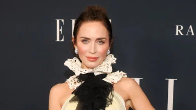 Emily Blunt Dishes on Thanksgiving Plans: ‘Stretchy Pants Break’ (Exclusive)