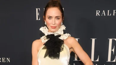 Emily Blunt Stuns at Elle’s 2025 Women in Hollywood Event in Ralph Lauren Gown