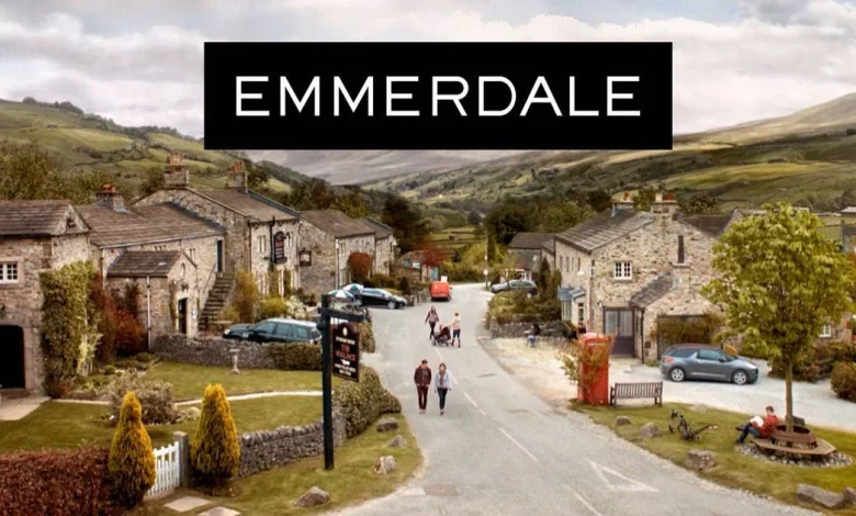 Emmerdale star says 'acting saved me' as he opens up on health battle