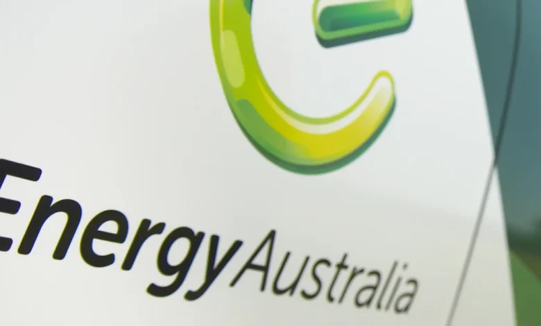 EnergyAustralia scraps 100 jobs at Melbourne office in big shake-up