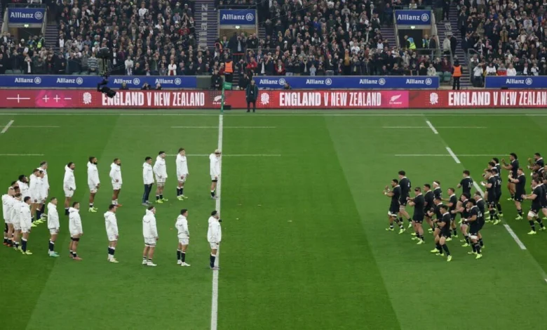 England blasted for 'disrespectful' response to New Zealand haka as players take action