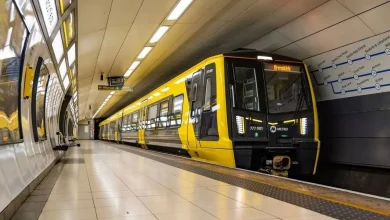 Entrance of Liverpool city centre train station closed for 'safety reasons'