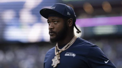 Ernest Jones hints he’s playing at LA; two Seahawks re-emerge post-trade rumors