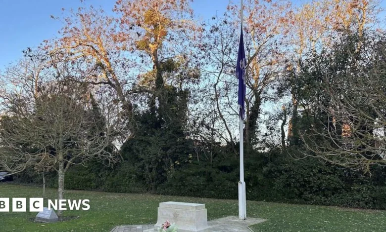 Essex Police officer dies in crash on A12 responding to emergency