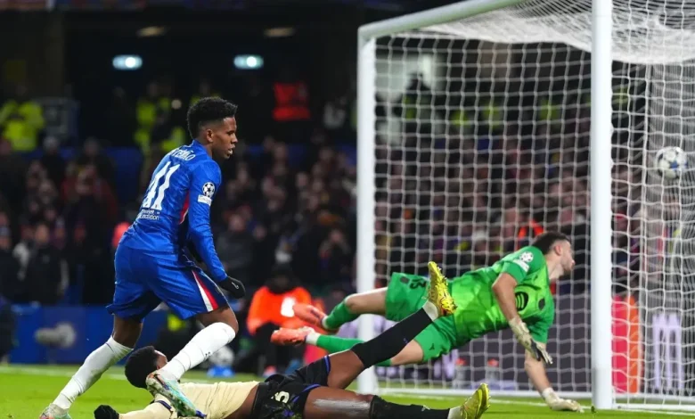 Estêvão fala de vitória do Chelsea contra o Barcelona pela Champions