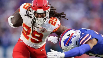 Evaluating the Chiefs backfield for Week 11 vs. the Broncos: Isiah Pacheco, Kareem Hunt
