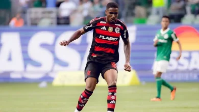 Evertton Araújo ganha minutos no Flamengo diante do Bragantino