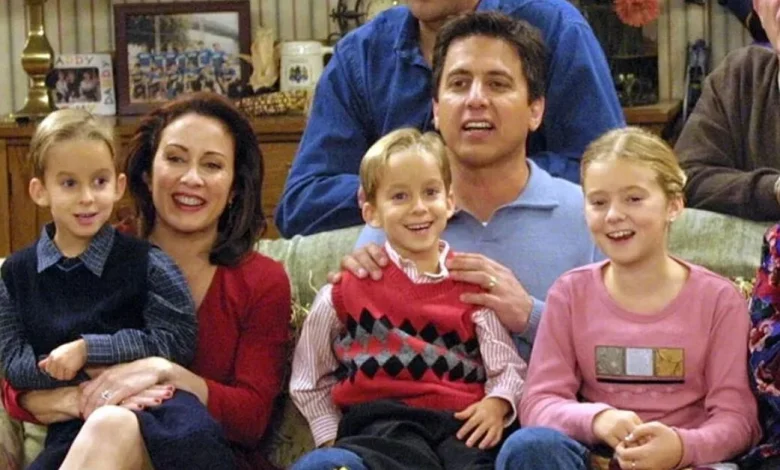 Everybody Loves Raymond cast remembers late child star Sawyer Sweeten during 30th anniversary reunion: 'We miss him'