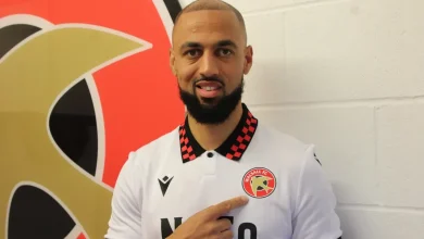 Ex-Rangers and Leeds United striker Kemar Roofe joins Walsall on short-term deal