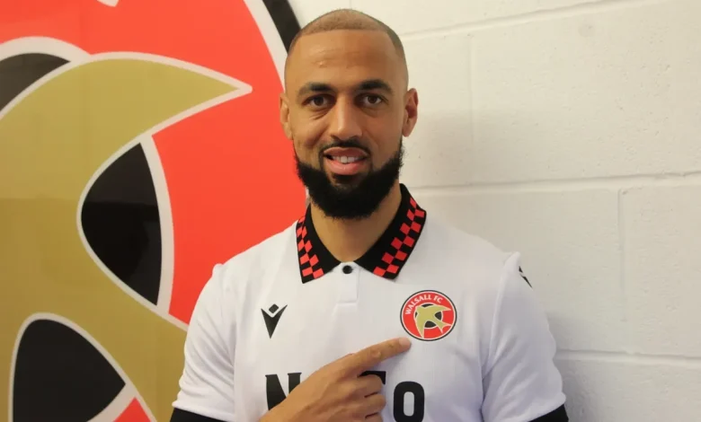 Ex-Rangers and Leeds United striker Kemar Roofe joins Walsall on short-term deal