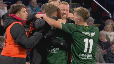 Excelsior verrassend op voorsprong bij Ajax: 0-1 • Minuut applaus voor Nouri
