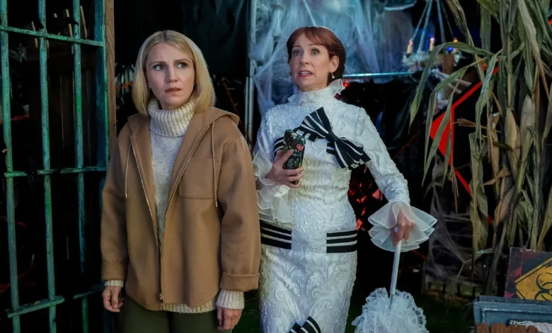 Exclusive: Costume Designer Daniel Lawson Breaks Down MY FAIR LADY Looks in ELSBETH