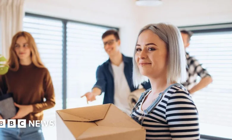 Experian: Credit scores to include rental payments for first time