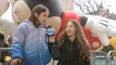 Eyewitness News Tradition: Cub reporters cover the Macy's Thanksgiving Day Parade Balloon Inflation
