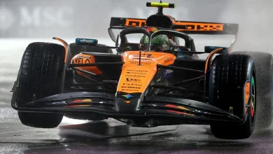 F1 Las Vegas GP live updates: Qualifying underway on rainy track, Lewis Hamilton out in Q1