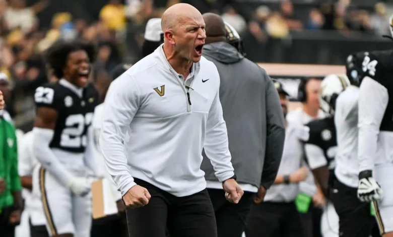 FanDuel promo code: Bet $5, get $300 in bonus bets if your bet wins for Vanderbilt vs. Texas