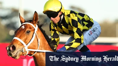 Favourite Autumn Glow wins $10m Golden Eagle