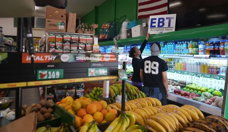 Federal judge orders Trump administration to make full November SNAP payments