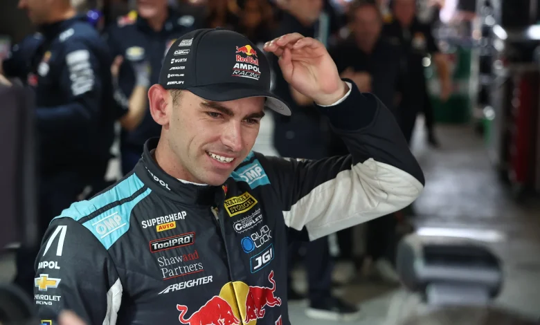 Feeney scores Shootout pole as Allen strikes trouble