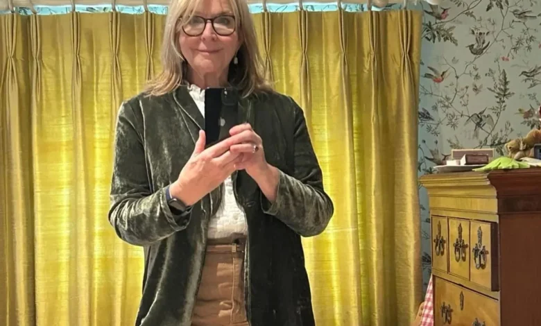 Fern Britton continues to show off five stone weight loss in velvet jacket